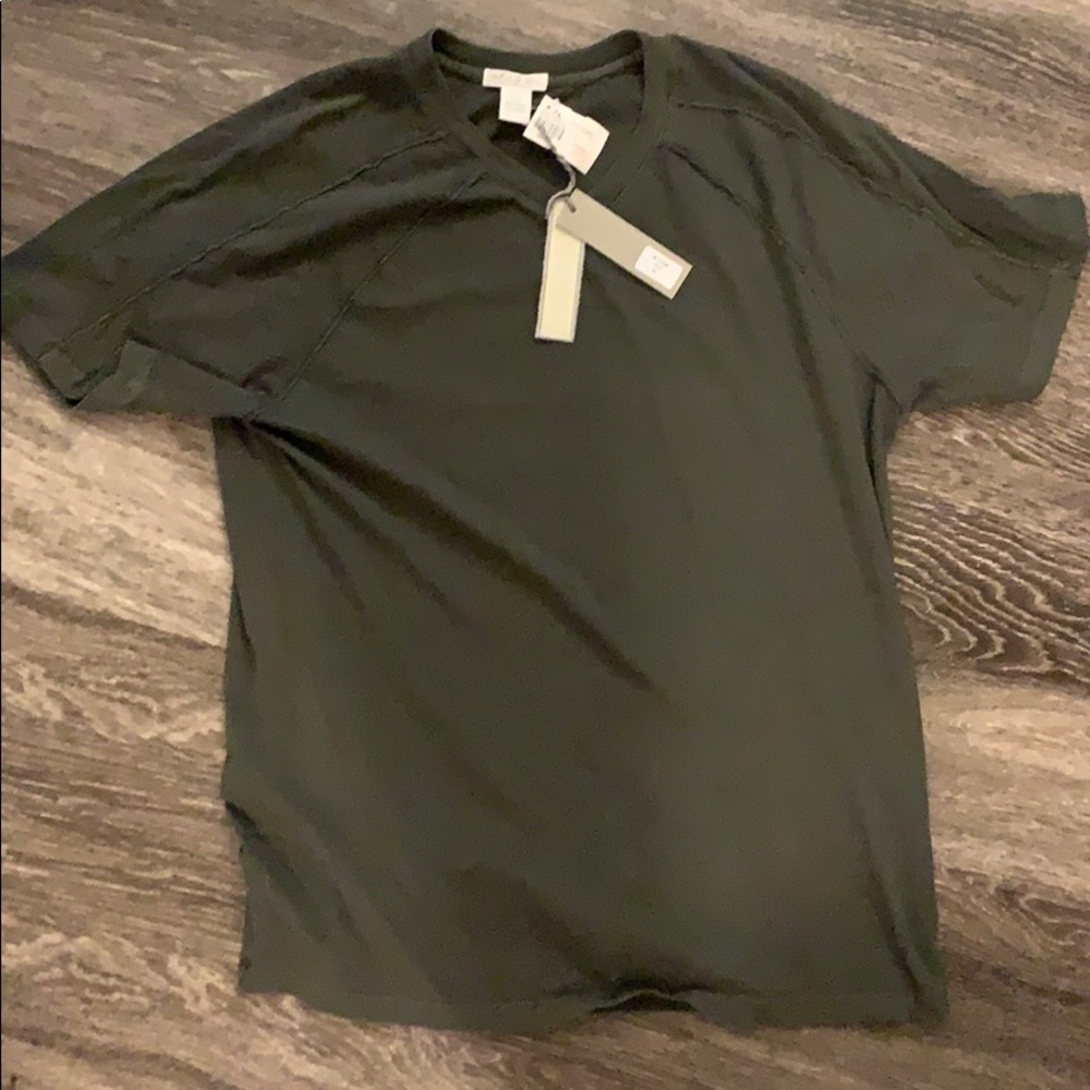 BRAND NEW! Mood-O-Doc Casual Elegance V-Neck